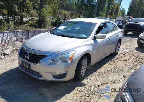 2013 Nissan Altima 2.5 S z USA, uszkodzony, nr VIN 1N4AL3AP0DN560687